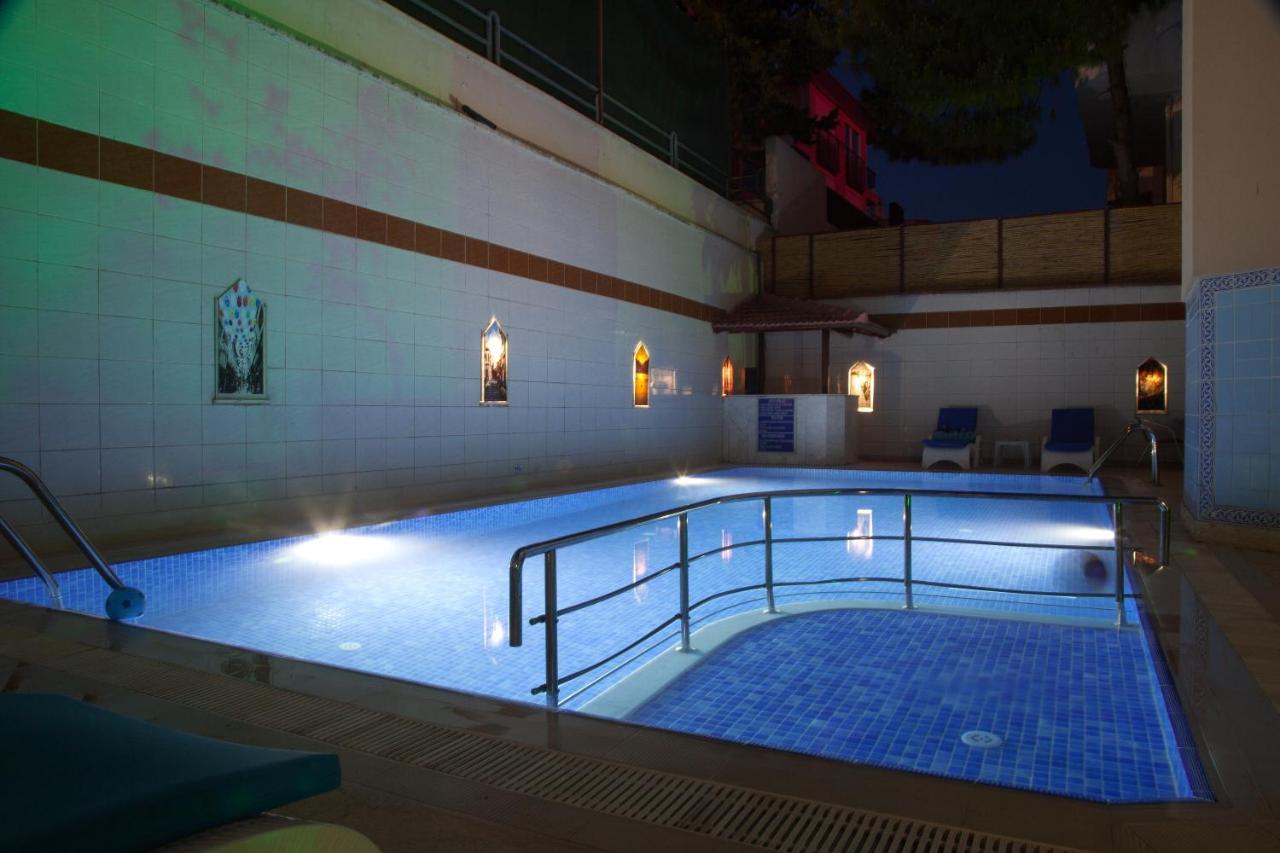 Nasa Flora Hotel Анталия Екстериор снимка