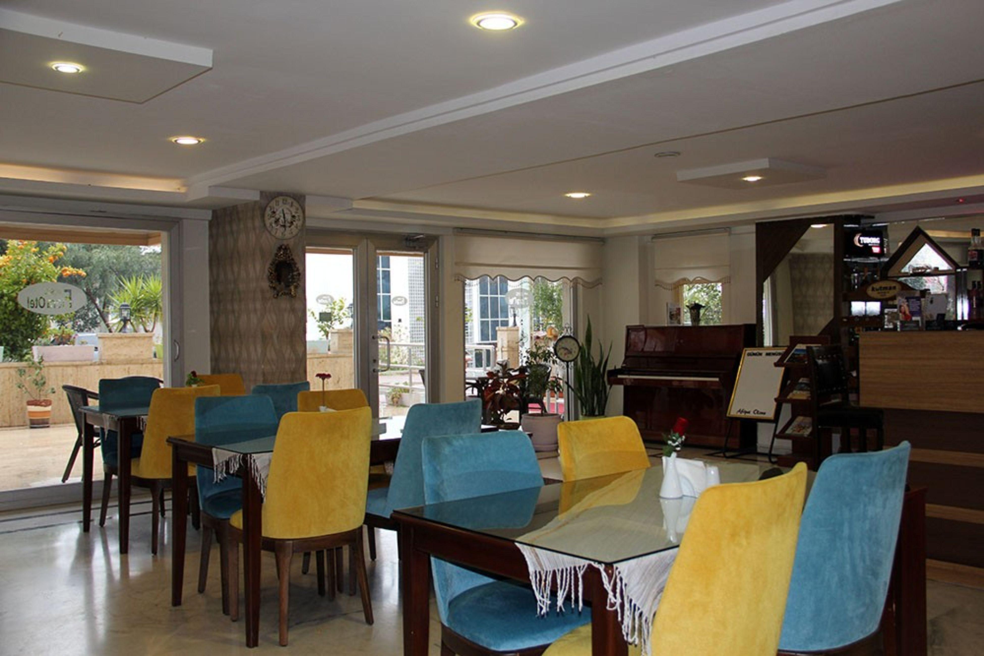 Nasa Flora Hotel Анталия Екстериор снимка